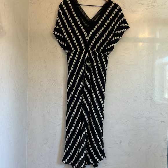 MAJE Daisy Dress. - Picture 9 of 9